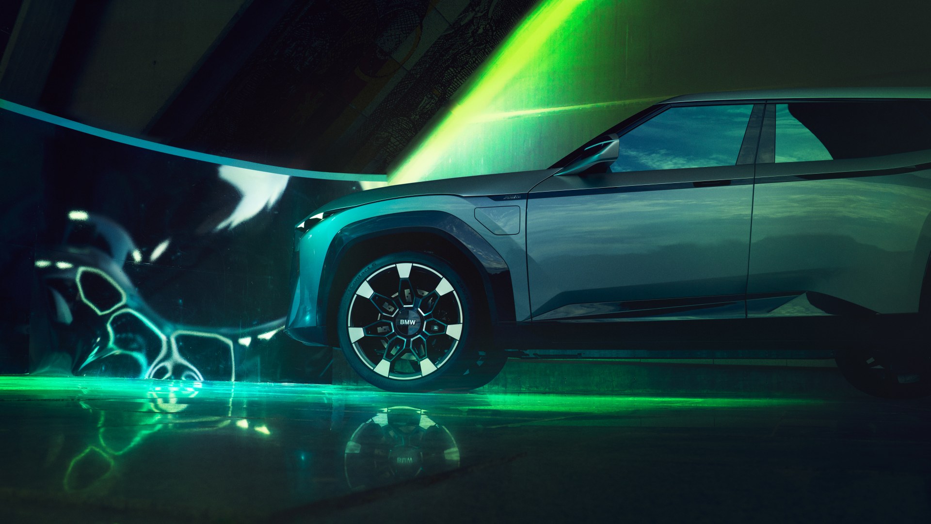 BMW Concept XM 23" wheels of the BMW Concept XM