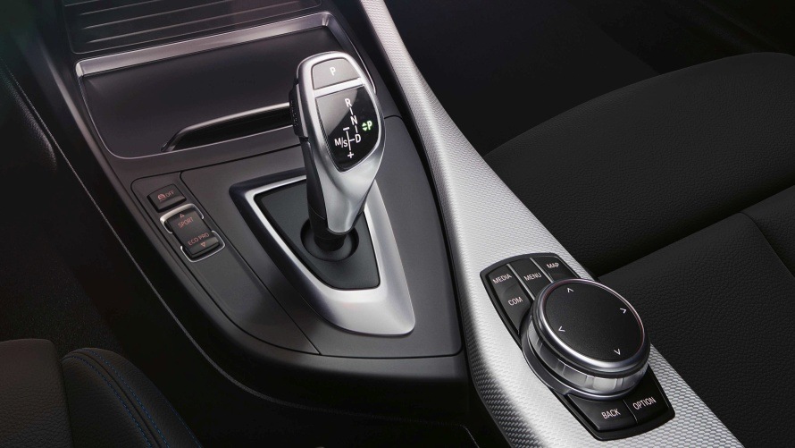 BMW M140i 8-speed Steptronic Sport Transmission BMW M140i 8-speed Steptronic Sport Transmission