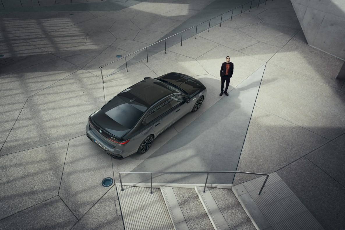 BMW M760e xDrive