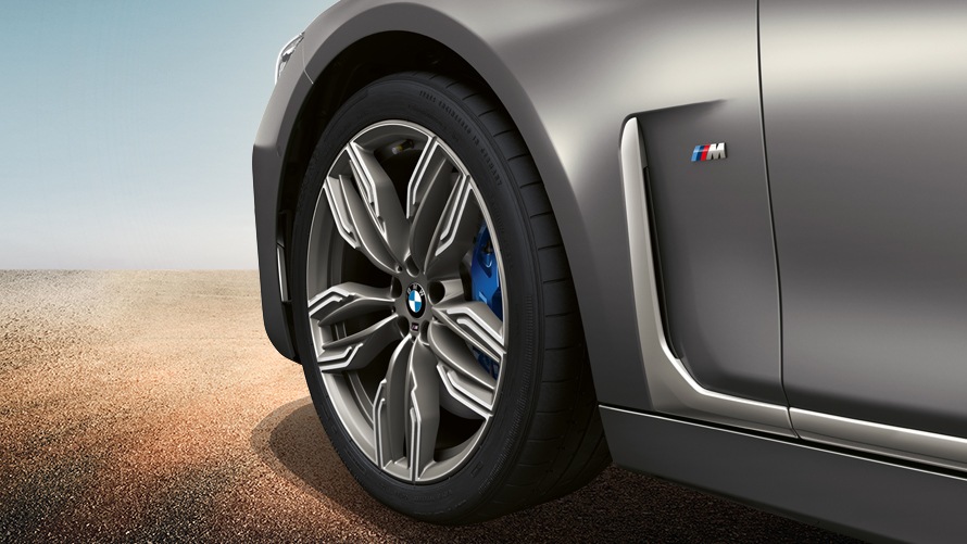 BMW M760Li xDrive