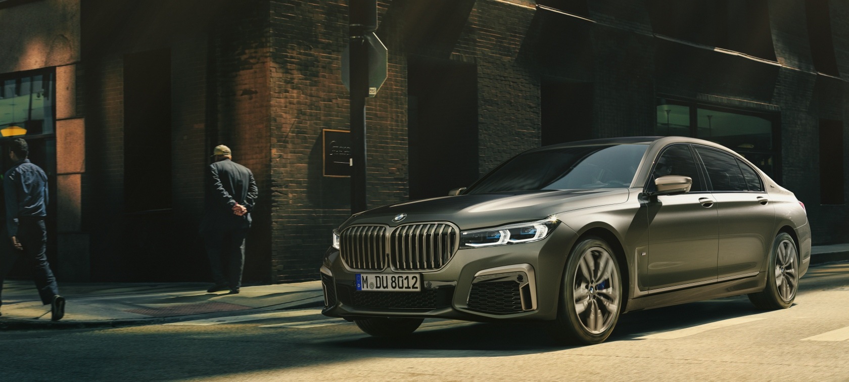 BMW M760Li xDrive Limousine