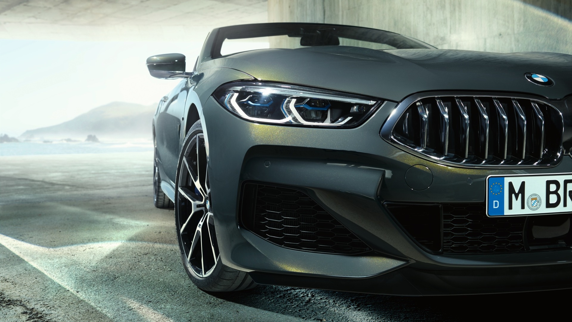 BMW M850i xDrive Cabriolet BMW M850i xDrive Cabriolet