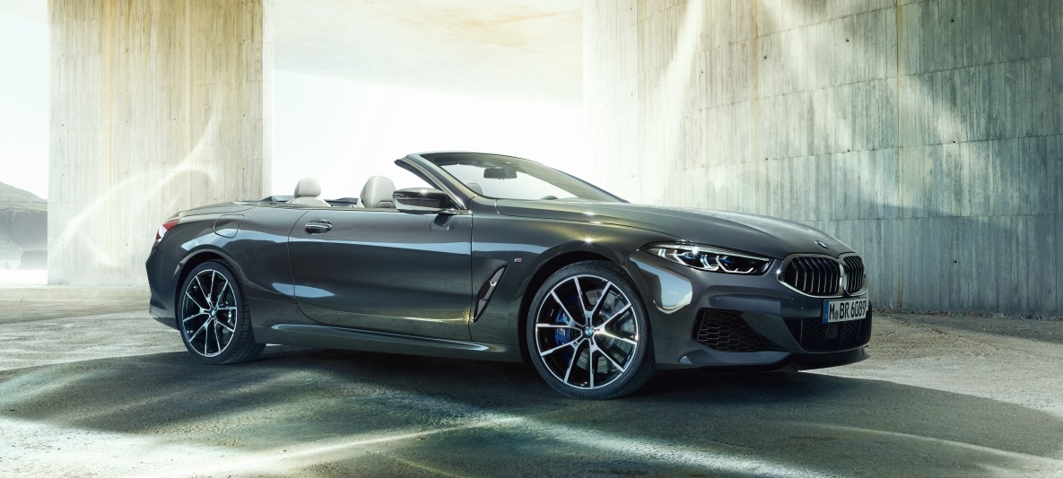 BMW M850i xDrive Cabriolet BMW M850i xDrive Cabriolet