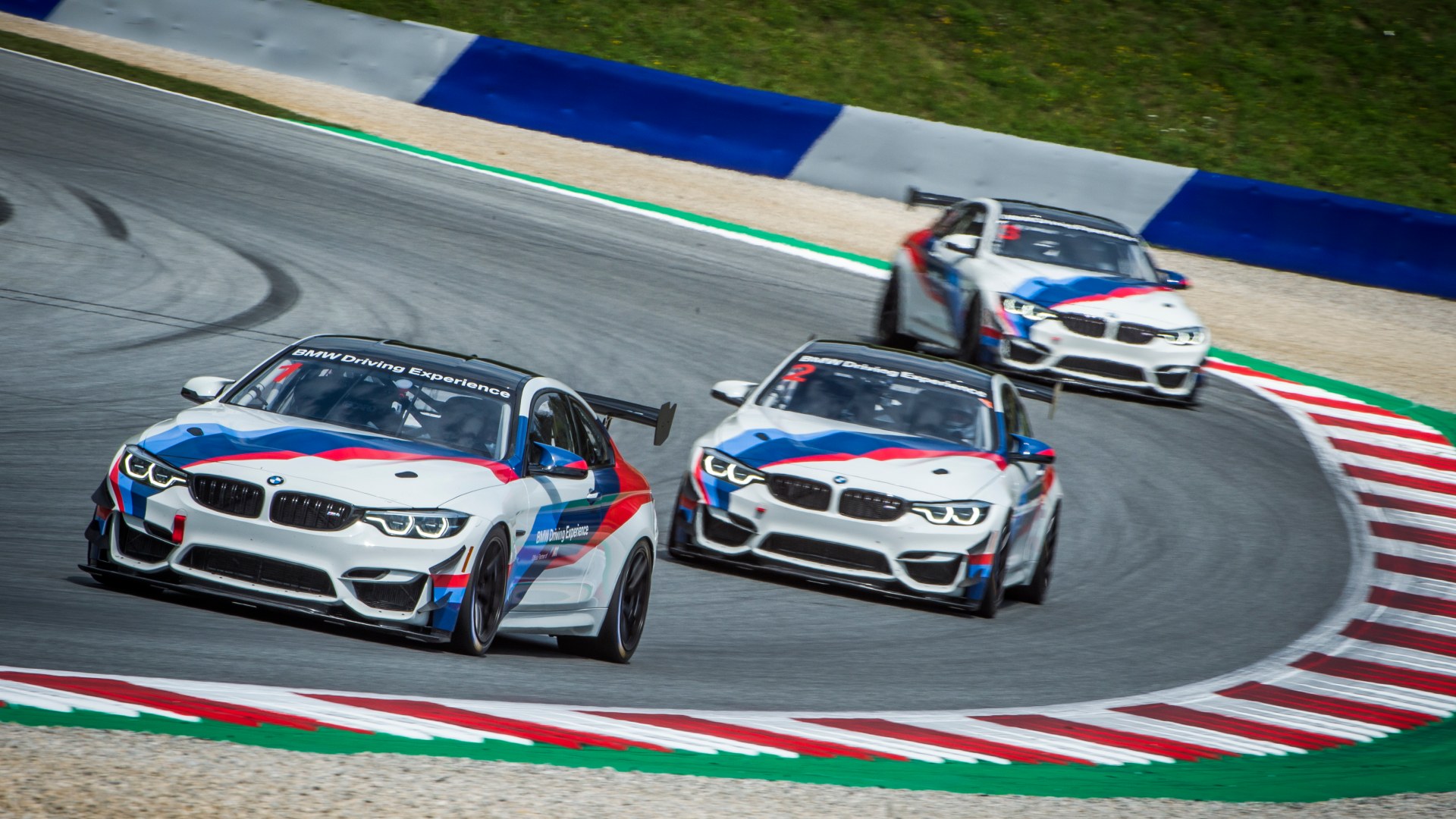 BMW M4 GT4 BMW M4 GT4