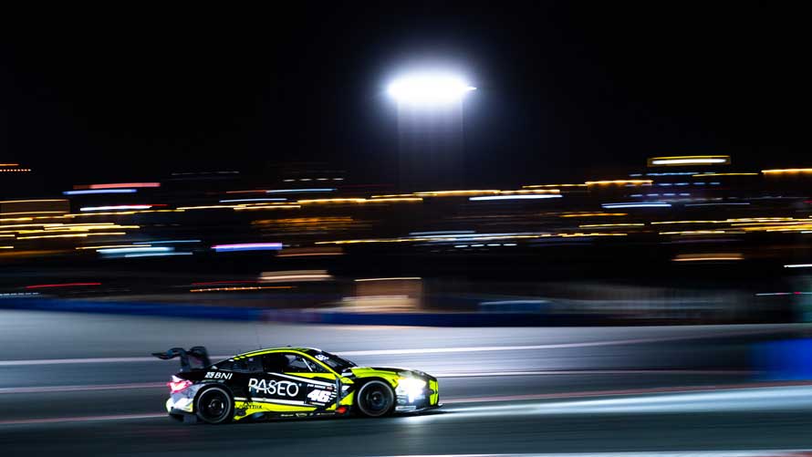 BMW M4 GT3 des BMW M Team WRT bei den 24 Stunden von Dubai.