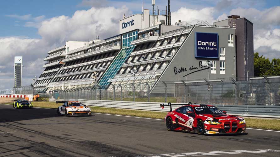 BMW M4 GT3, BMW M Team WRT