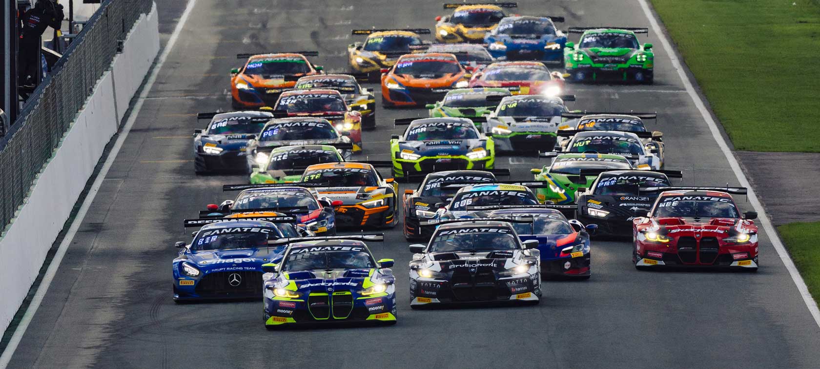 BMW M4 GT3, BMW M Team WRT