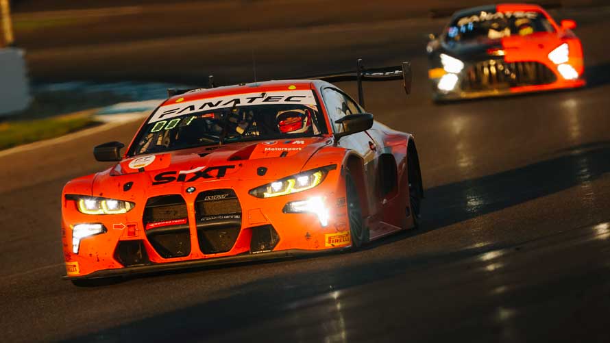 BMW M4 GT3, BMW M Team WRT