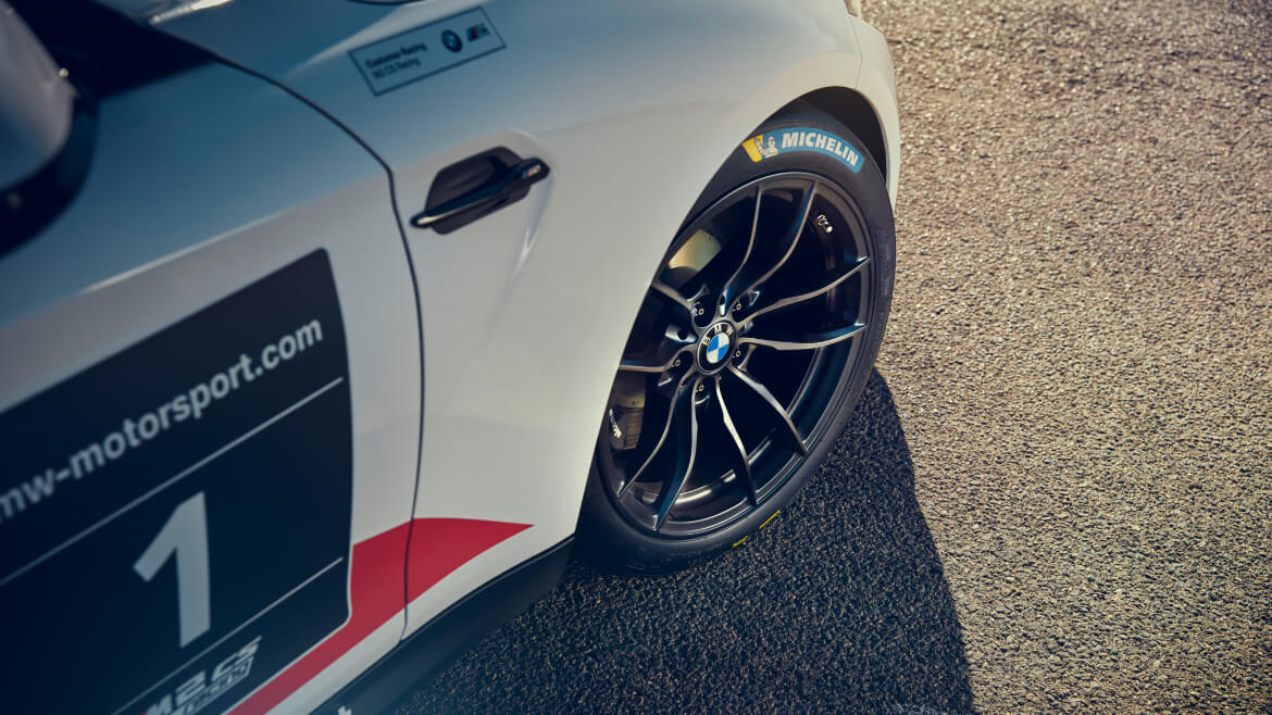Detailshot BMW M2 CS Racing