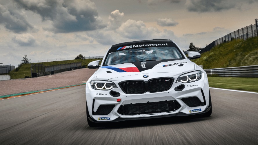 BMW M2 CS Racing