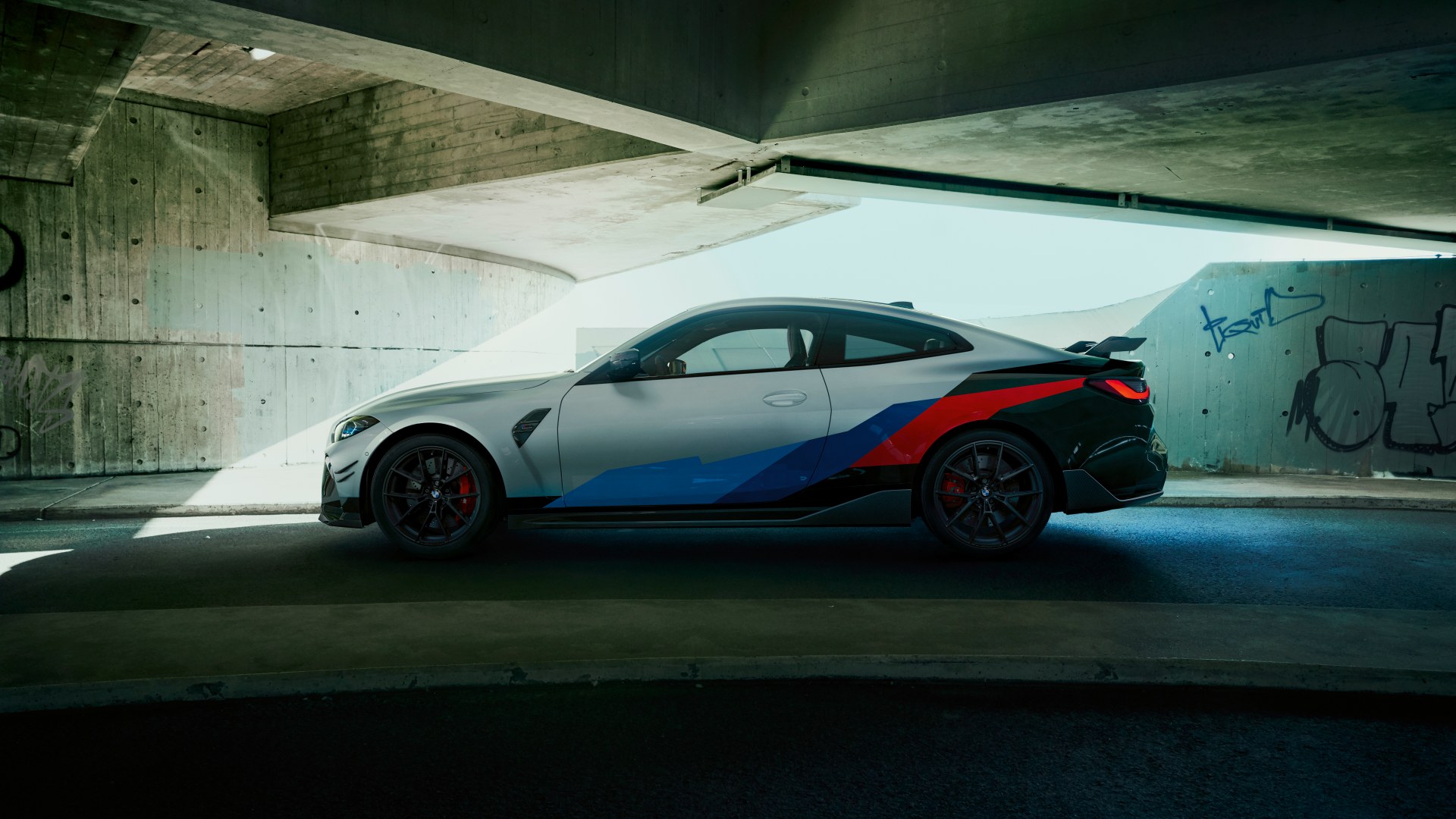 BMW M4 Competition with M Performance Parts BMW M4 Competition with M Performance Parts