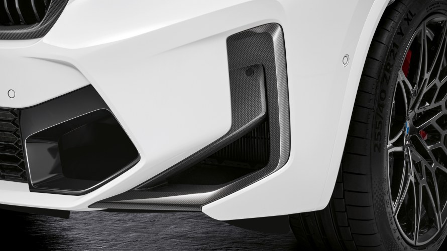 M Performance front attachment carbon fibre BMW X3 M with M Performance front attachment carbon fibre