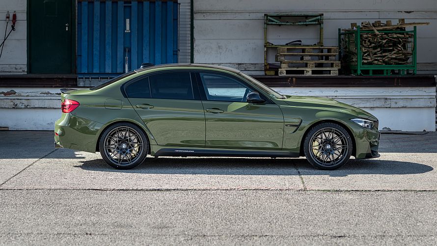 BMW M3 in Urban Green mit M Performance Parts BMW M3 in Urban Green mit M Performance Parts