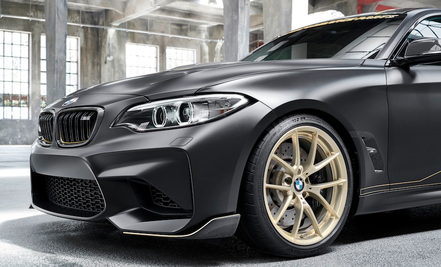 Weltpremiere und dynamischer Auftritt des BMW M Performance Parts Concept  in Goodwood.