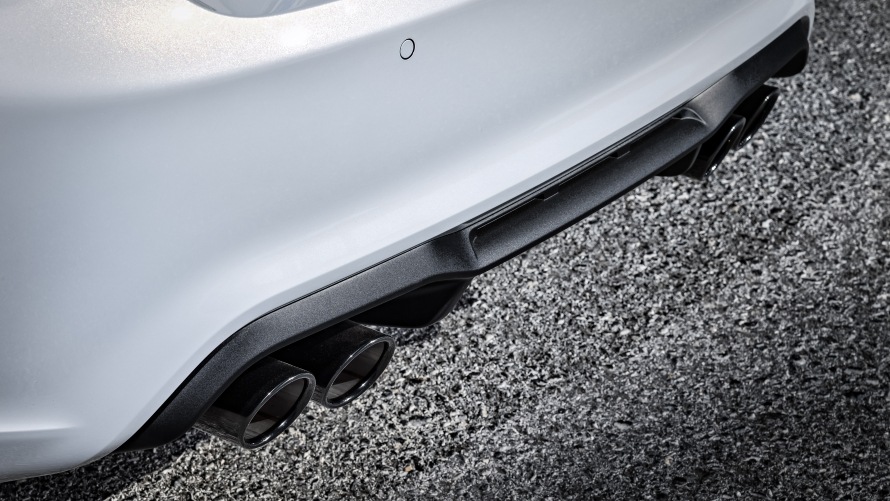 BMW M2 Competition sports exhaust system