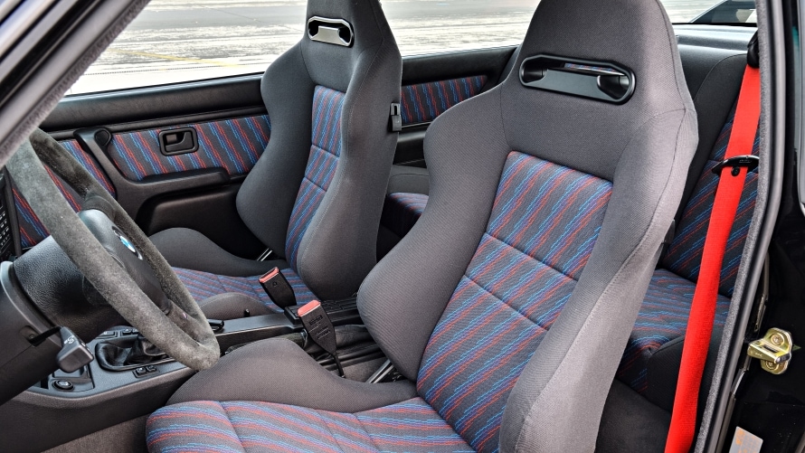 Interior with racing seats of the BMW M3 Sport Evolution