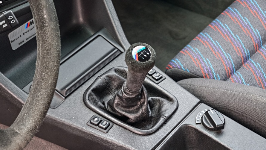 Alcantara gear lever of the BMW M3 Sport Evolution