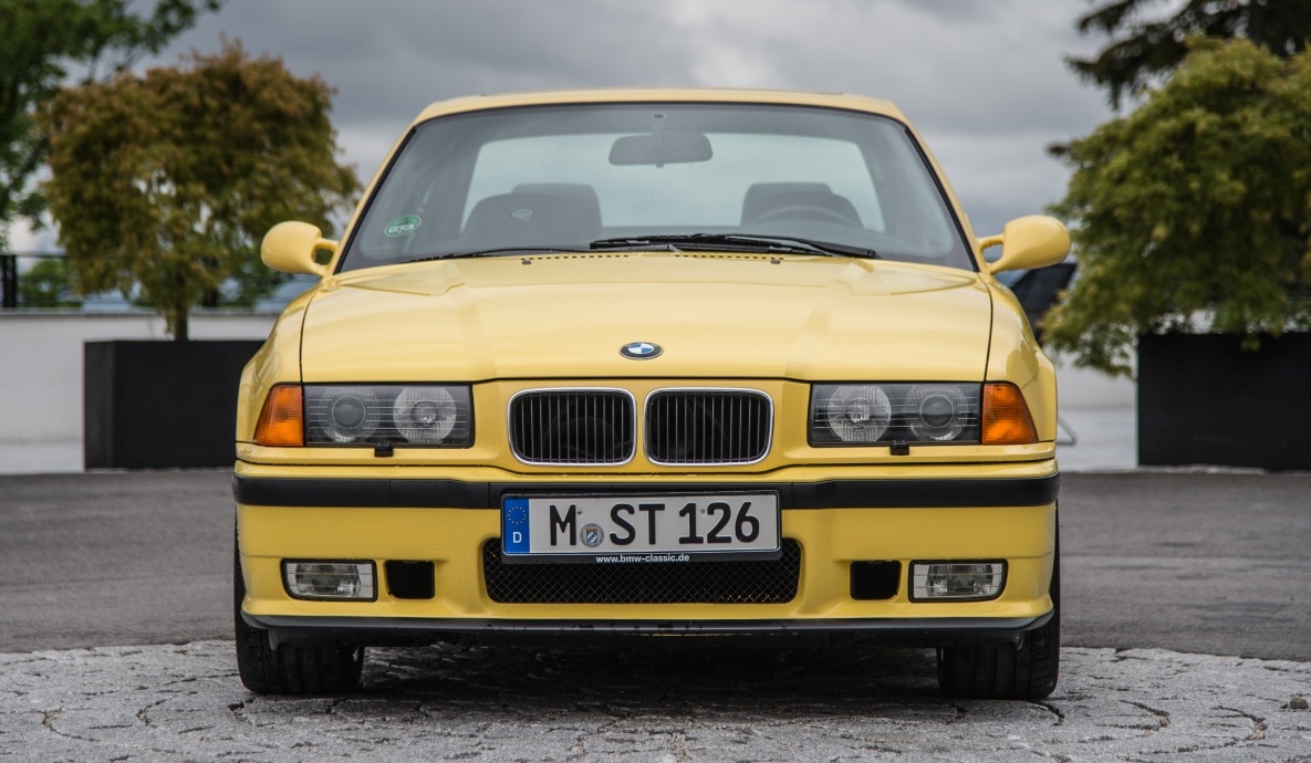 BMW E36 M3 Coupé Dakar Yellow front