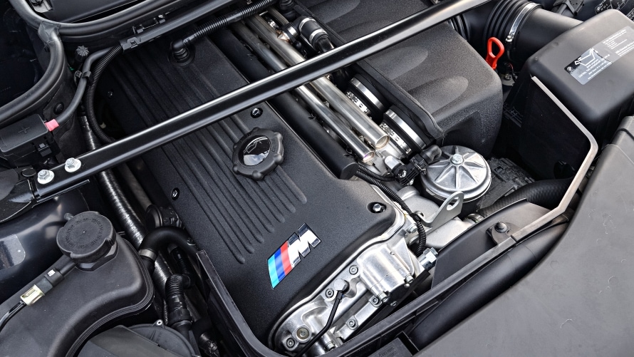 E46 BMW M3 Coupé In-line 6-cylinder Engine of the E46 BMW M3 Coupé