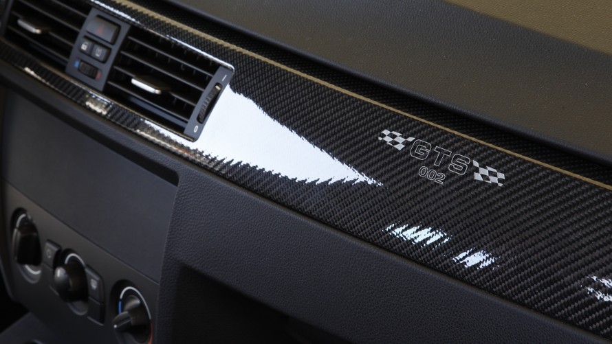 BMW M3 GTS Dekorleiste Carbon mit Exklusiv-Gravur