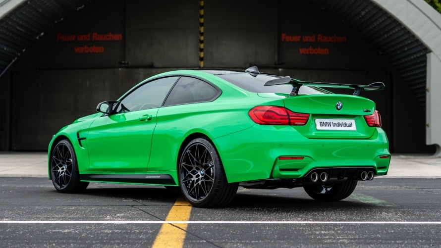 BMW M4 Coupé in Signal Green