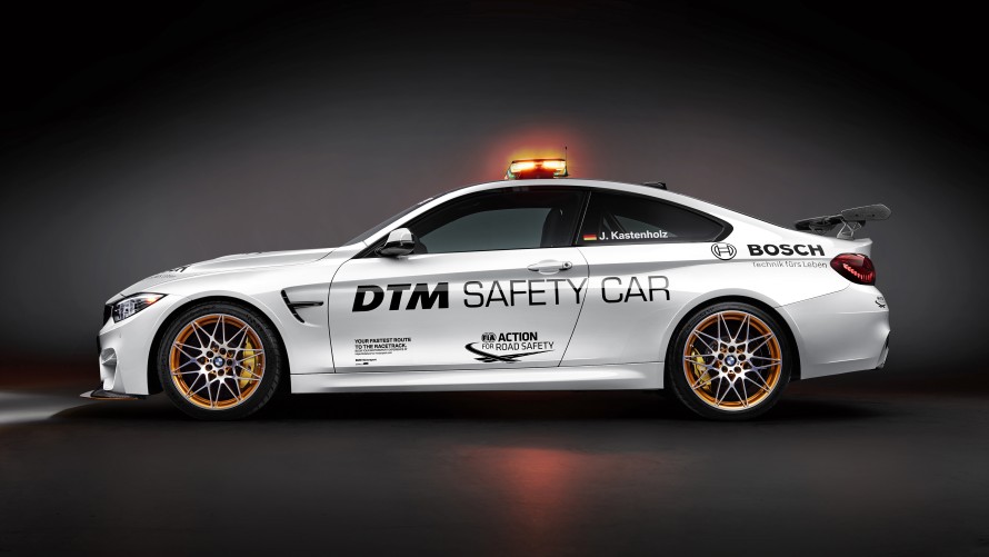 BMW M4 GTS DTM Safety Car Seite