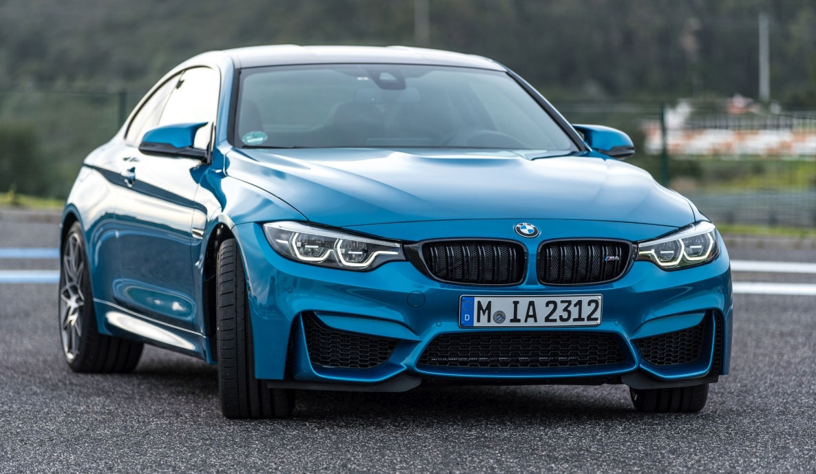 BMW M4 Coupé Long Beach Blue metallic Front