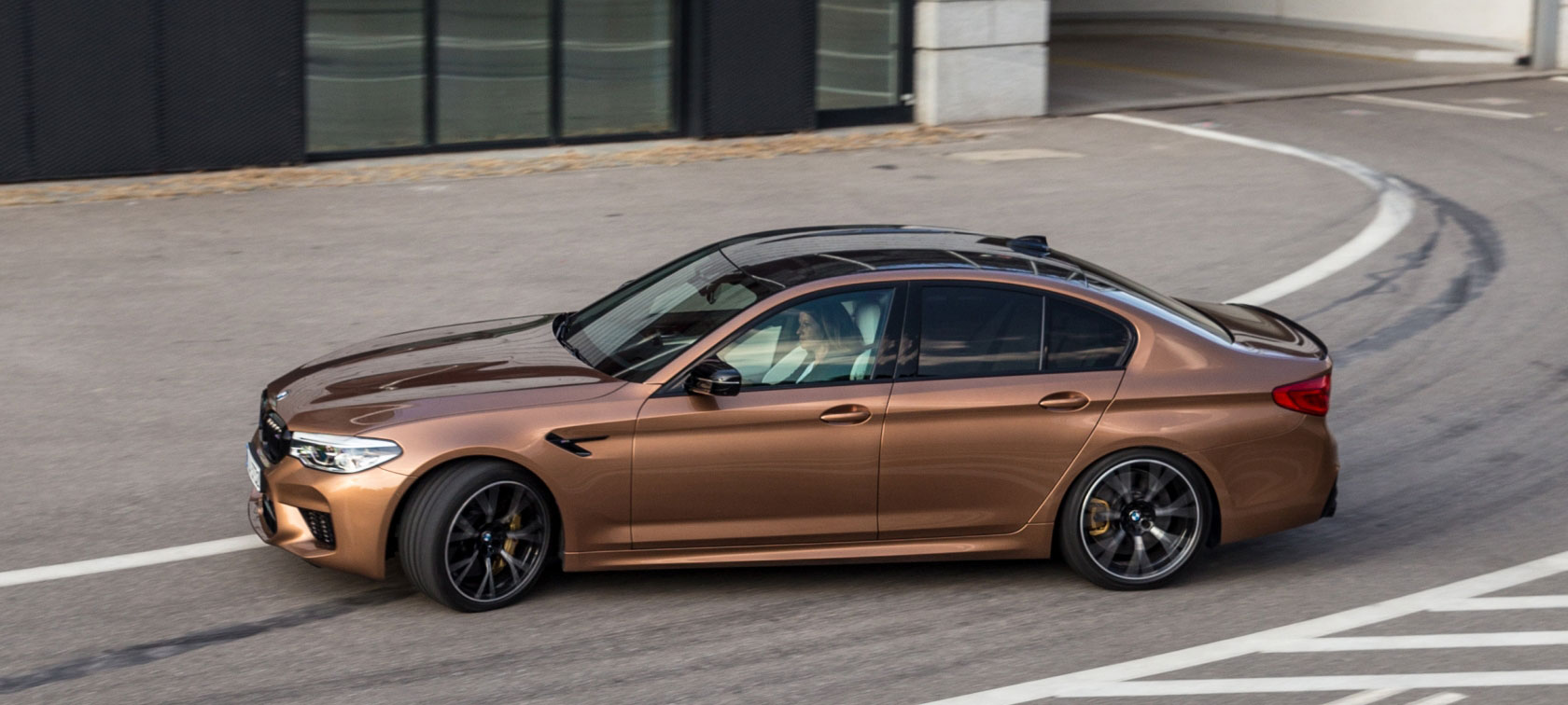 Asja Zupanc driving the BMW M5 Competition in M TOWN