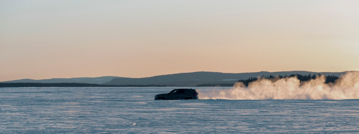 The BMW X5 M prototype at highspeed on the frozen lake in Arjeplog