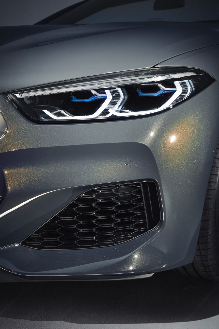 BMW M850i mit BMW Individual Lackierung Dravitgrau metallic