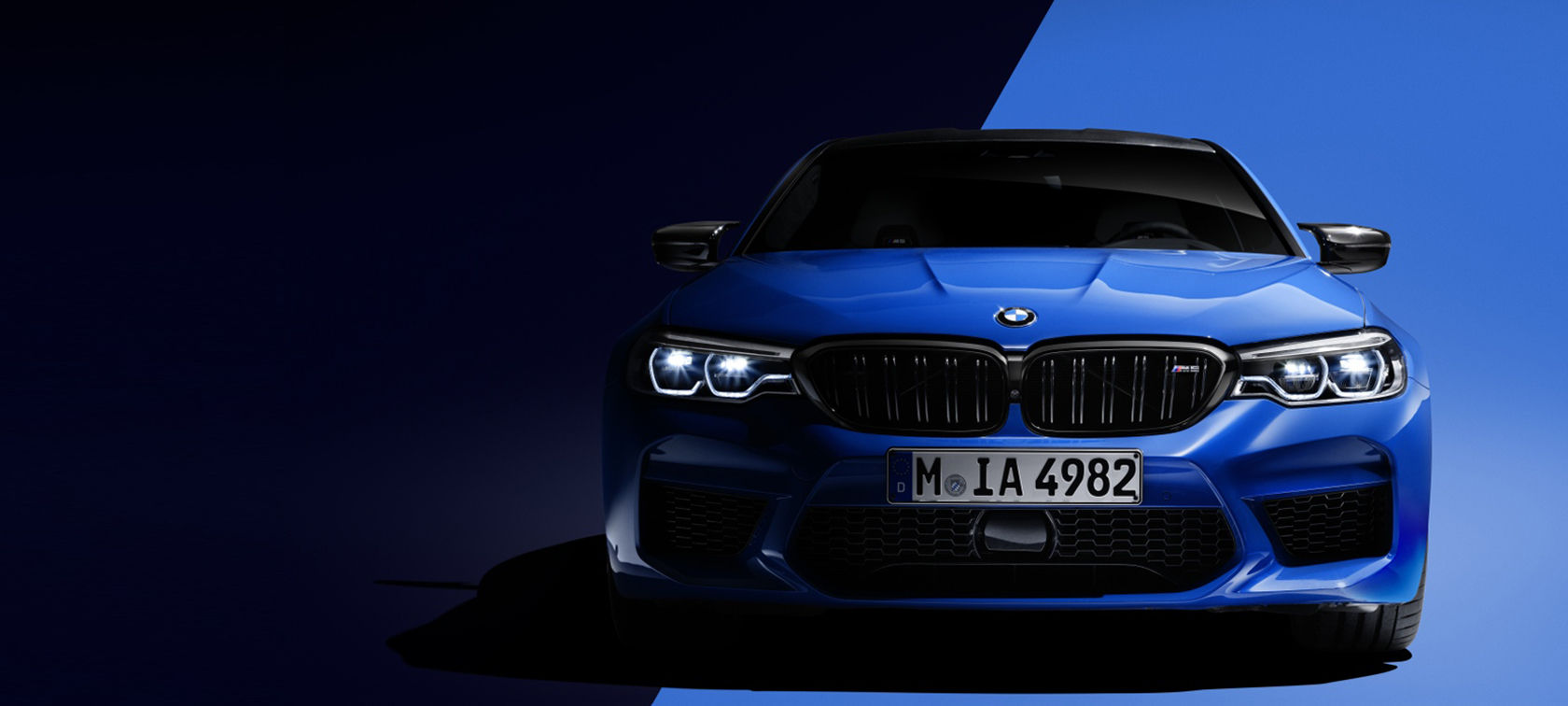 BMW M5 Competition Santorini Blue II non-metallic