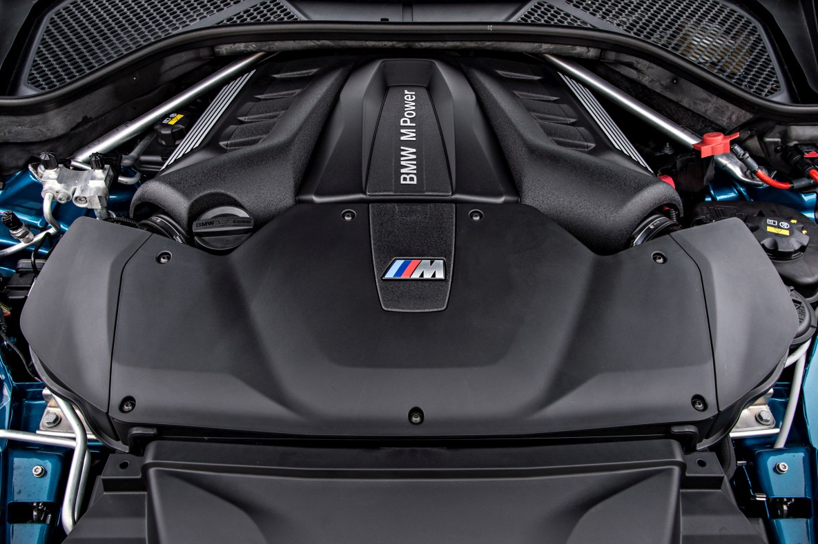 Der Motor des BMW X5 M (F85)