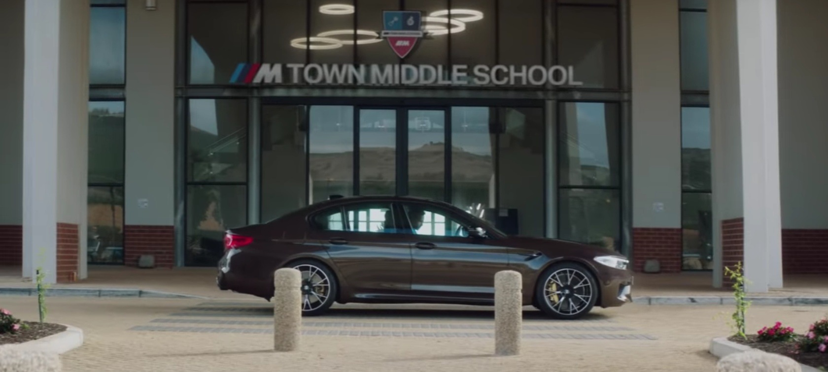 School in BMW M Town.