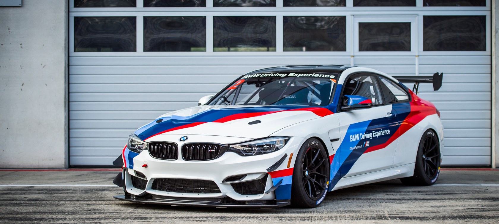 BMW M4 GT4