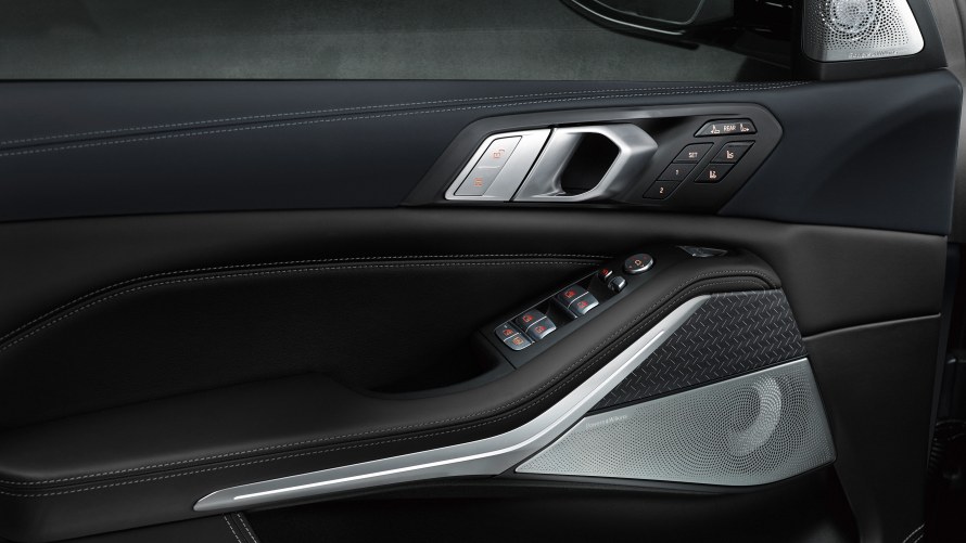 BMW X7 Edition Dark Shadow 