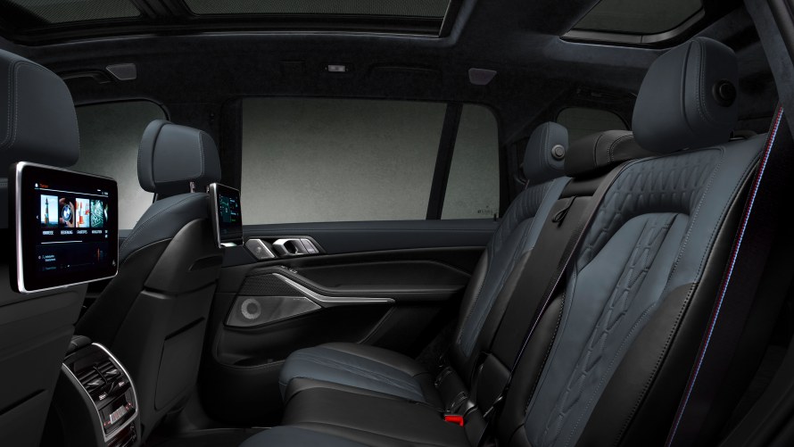 BMW X7 Edition Dark Shadow 