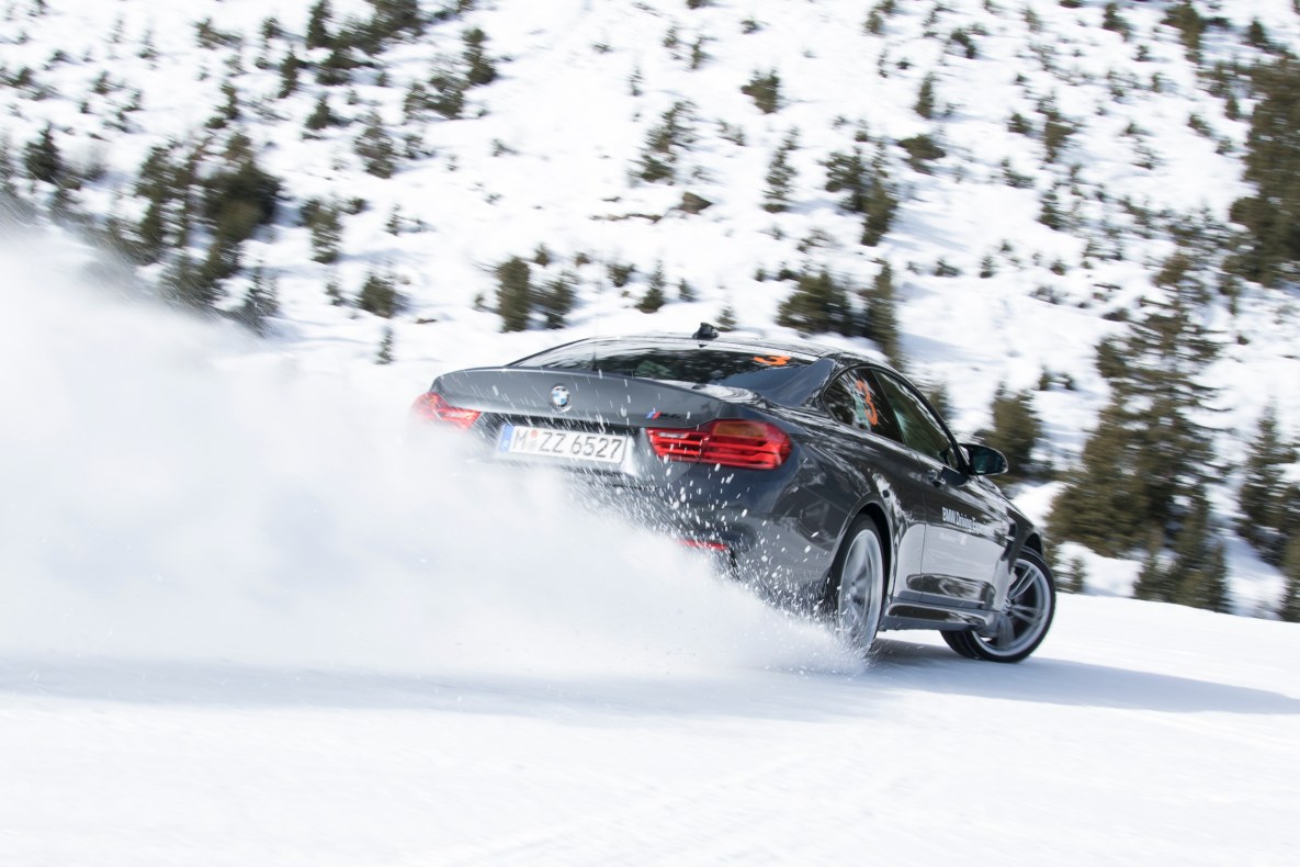 BMW Snow Drift Training