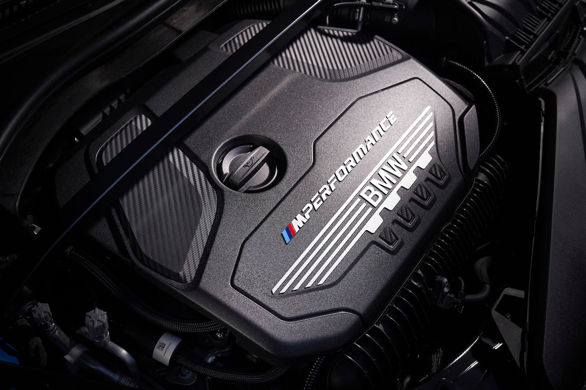 BMW M135i xDrive engine