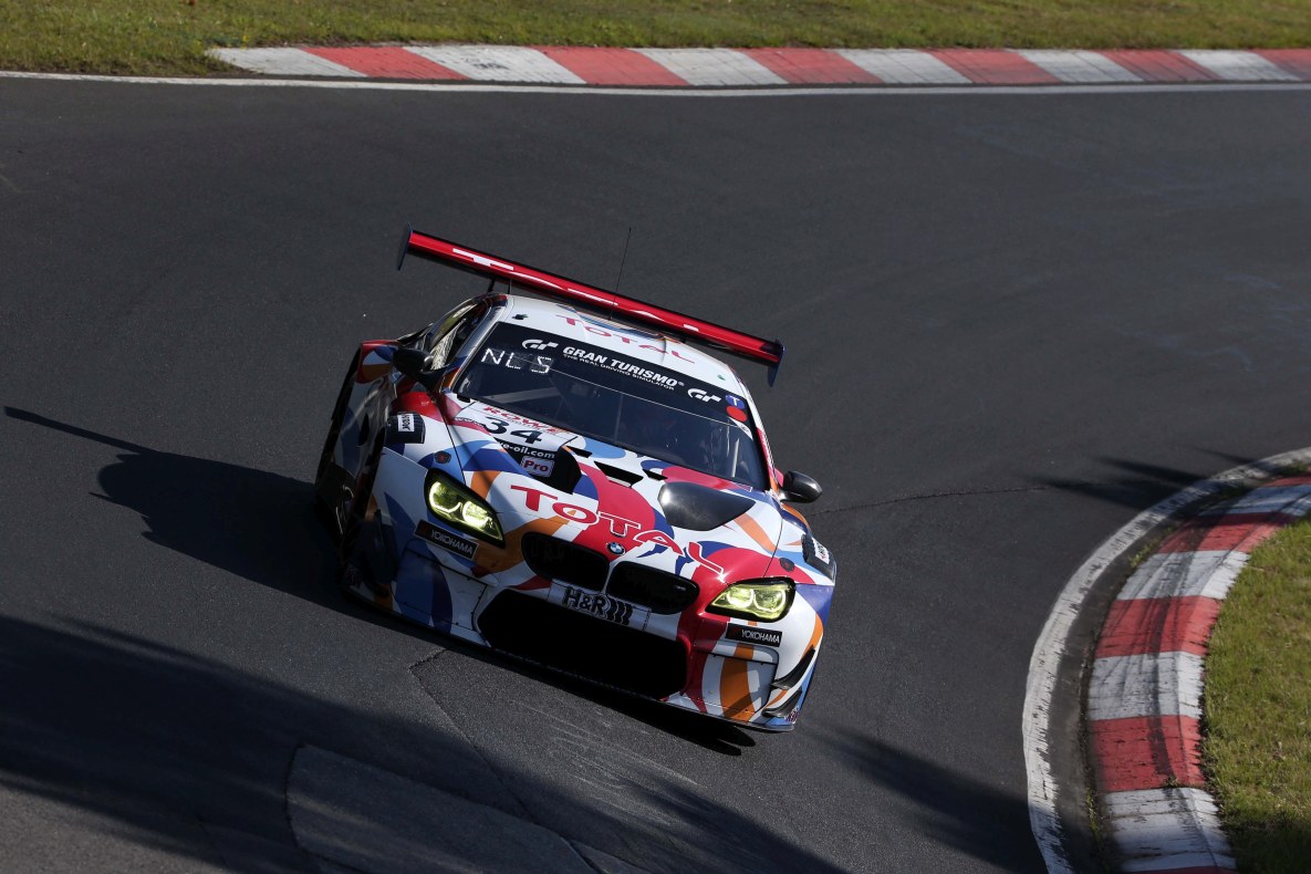 BMW M6 GT3 von Walkenhorst Motorsport