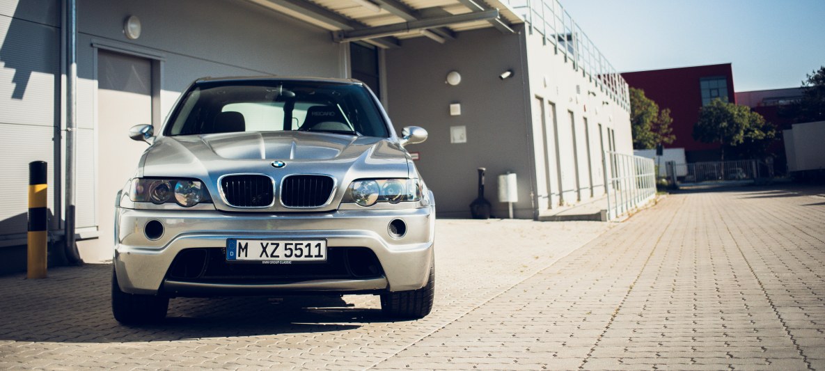 BMW Remembers Its Awesome X5 E53 Le Mans Prototype With A 700 HP