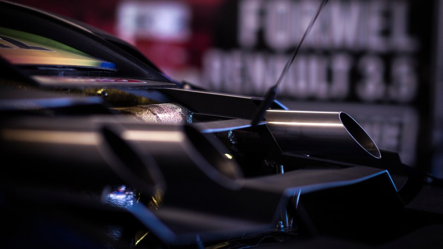 The special exhaust system of the Driftbrothers' BMW M4 Competition