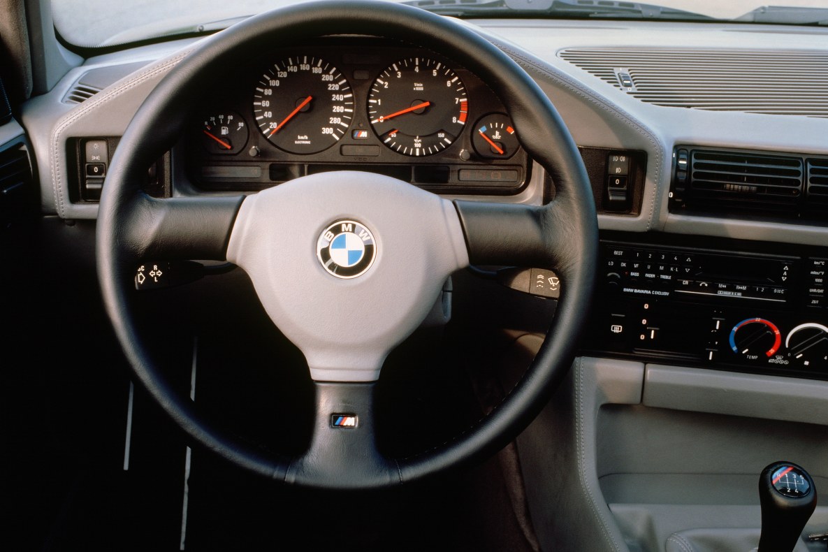 Interieur des BMW M5 Touring E34