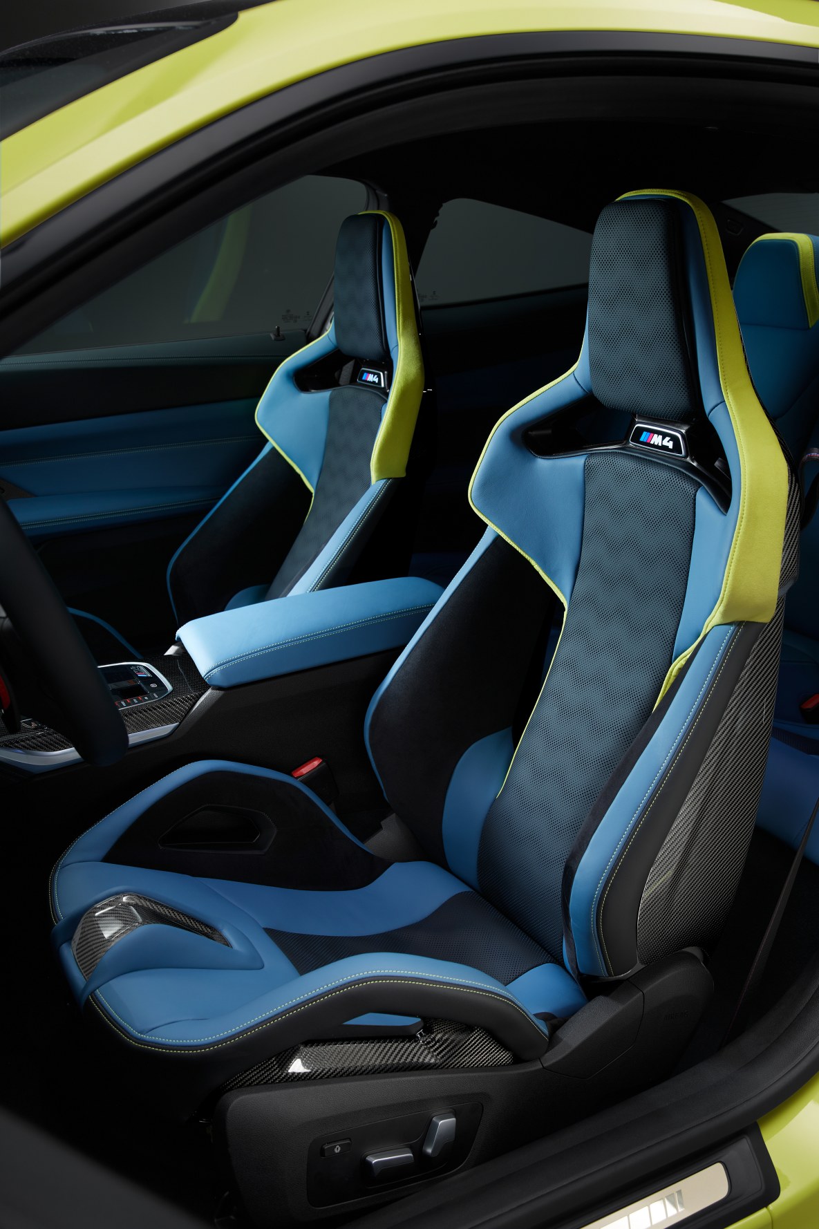 M Carbon Schalensitze im BMW M4 Competition