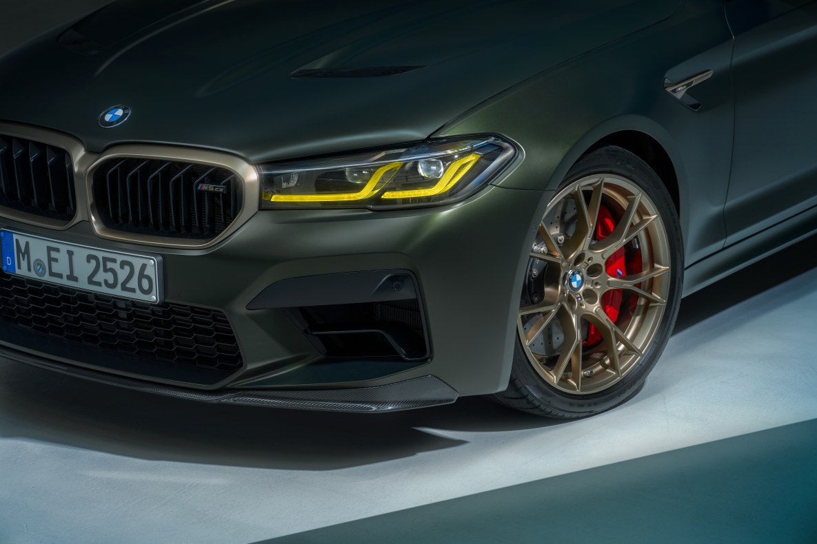 BMW M5 CS
