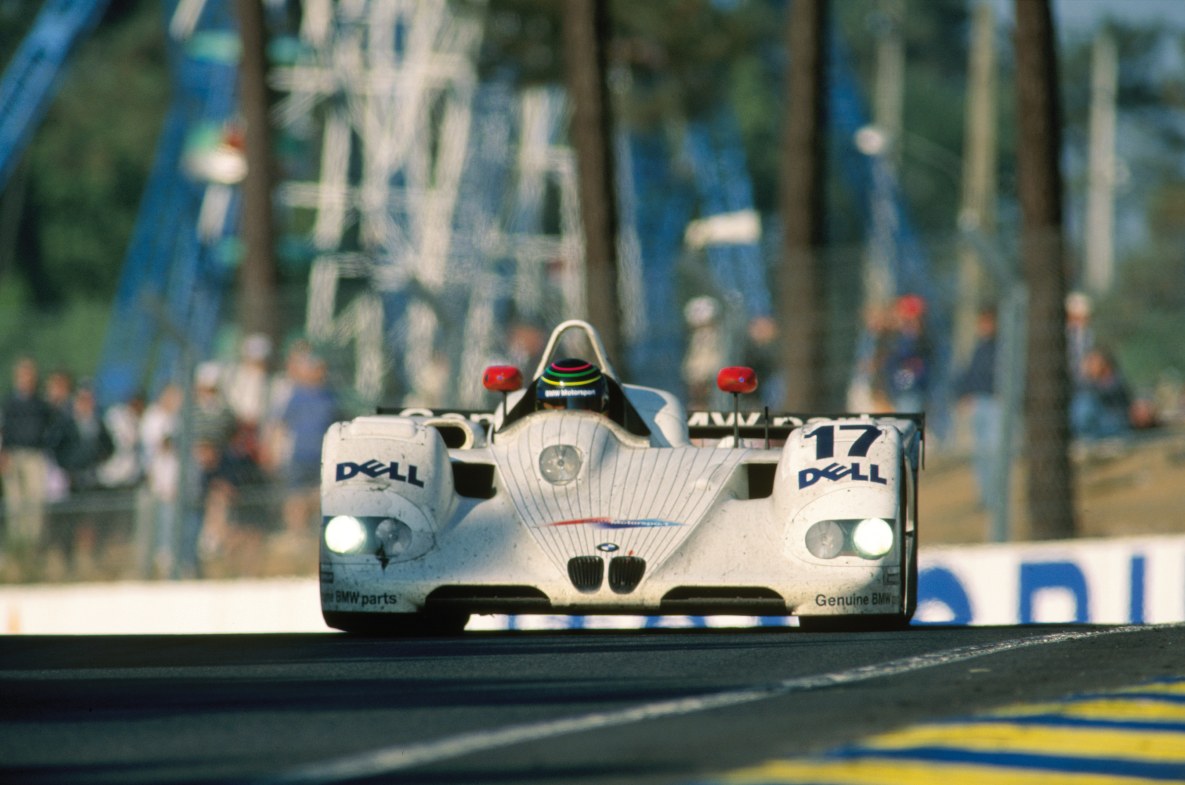 BMW V12 LMR in Le Mans 1999