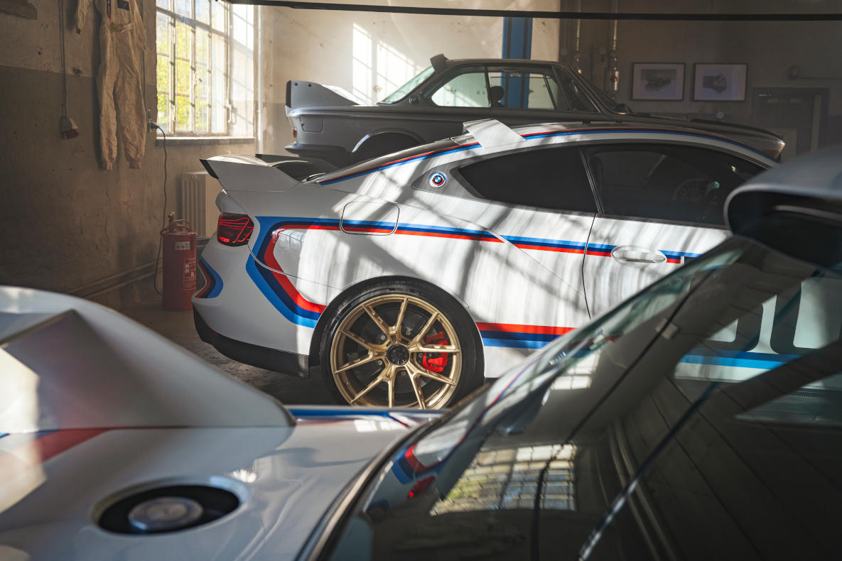 The spoilers of the 3.0 CSL from 1972 and 2022.