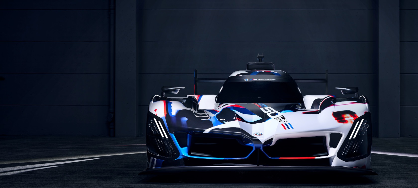 The BMW M Hybrid V8