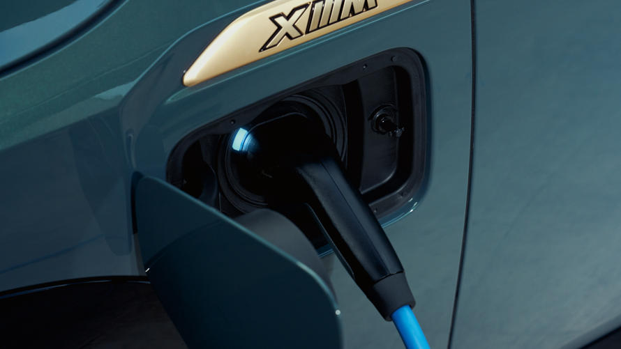 The charging socket of the BMW XM.