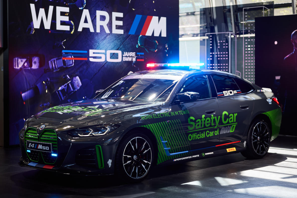 BMW i4 M50 Safety Car