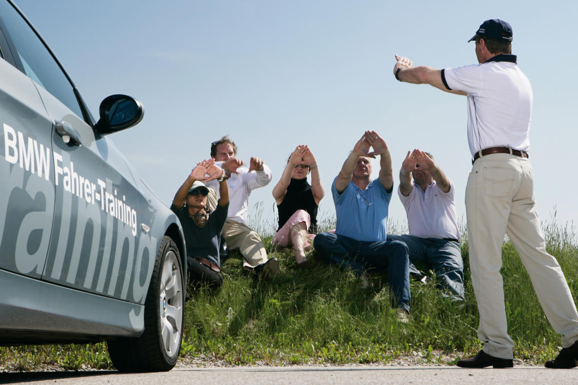 Renaissance des Sportprogramms: Beim „Driver Vitality“-Training 2005 wurden die Sportübungen wieder aufgenommen, um Schmerzen und Müdigkeit während der Fahrt vorzubeugen.